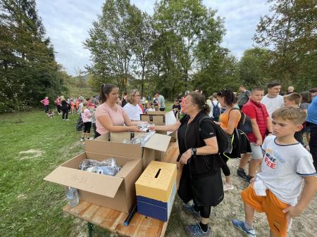 5. dobrodelni tek in pohod Osnovne šole Marije Vere  (2)